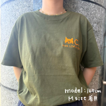 C. ロゴ T-shirt